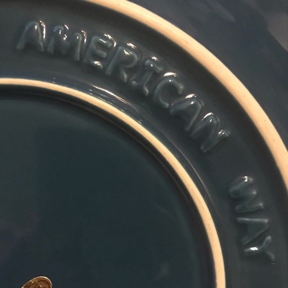 House of Lloyd 1999 vintage blue “ Cherish the Moment” glazed ceramic plate - Picture 10 of 10